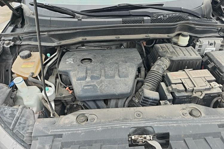 Used Dongfeng Aeolus AX7 2016 2.0L Automatic Zhiyi Trim Engine Bay