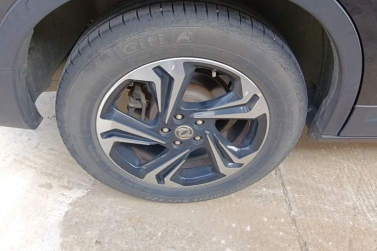 Used Dongfeng Aeolus AX7 2016 1.4T Manual Zhuyue Model Exterior 3