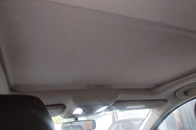 Used Dongfeng Aeolus AX7 2016 2.0L Automatic Zhiyi Trim Headliner