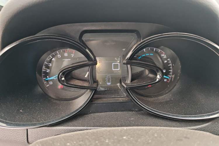 Used Dongfeng Aeolus AX7 2016 1.4T Manual Zhuyue Model Instrument Cluster