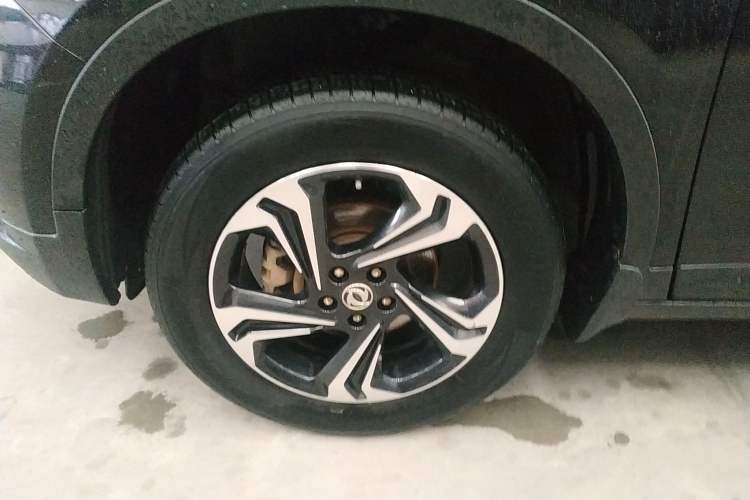 Used Dongfeng Aeolus AX7 2016 1.4T Manual Zhuyue Model Left Front Wheel Hub