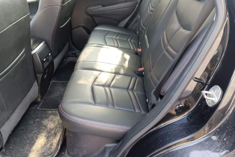 Used Dongfeng Aeolus AX7 2016 2.0L Automatic Zhiyi Trim Left Rear Seat