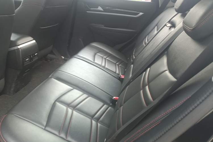 Used Dongfeng Aeolus AX7 2016 2.0L Automatic Zhiyi Trim Left Rear Seat
