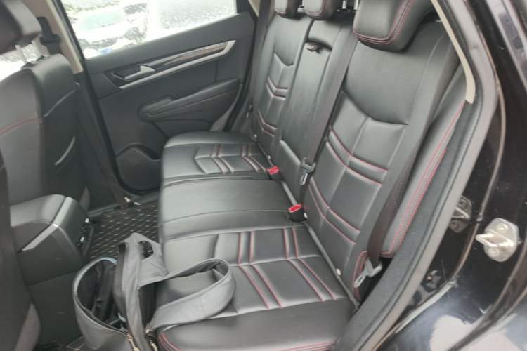 Used Dongfeng Aeolus AX7 2016 2.0L Automatic Zhiyi Trim Left Rear Seat