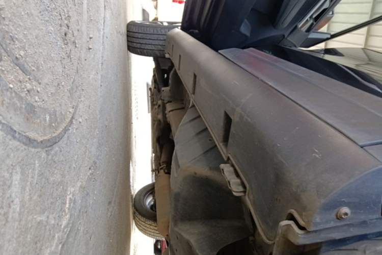 Used Dongfeng Aeolus AX7 2016 1.4T Manual Zhuyue Model Left Side Sill