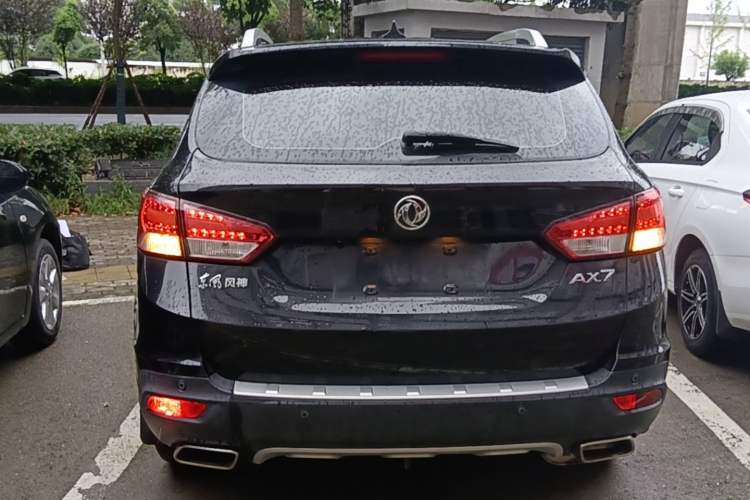 Used Dongfeng Aeolus AX7 2016 2.0L Automatic Zhiyi Trim Rear