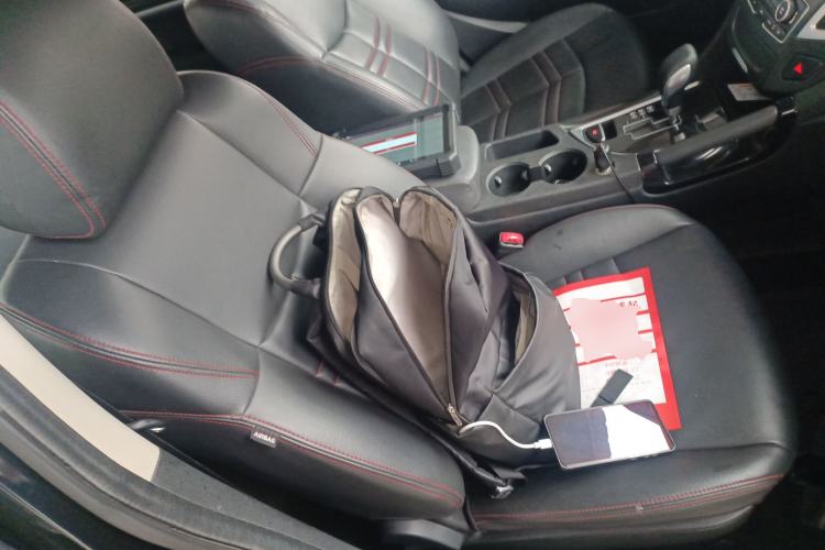 Used Dongfeng Aeolus AX7 2016 2.0L Automatic Zhiyi Trim Right Front Seat