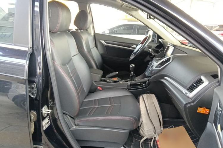 Used Dongfeng Aeolus AX7 2016 1.4T Manual Zhuyue Model Right Front Seat