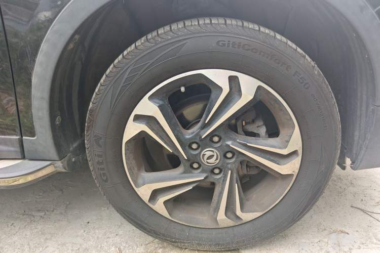 Used Dongfeng Aeolus AX7 2016 2.0L Automatic Zhiyi Trim Right Front Wheel Hub