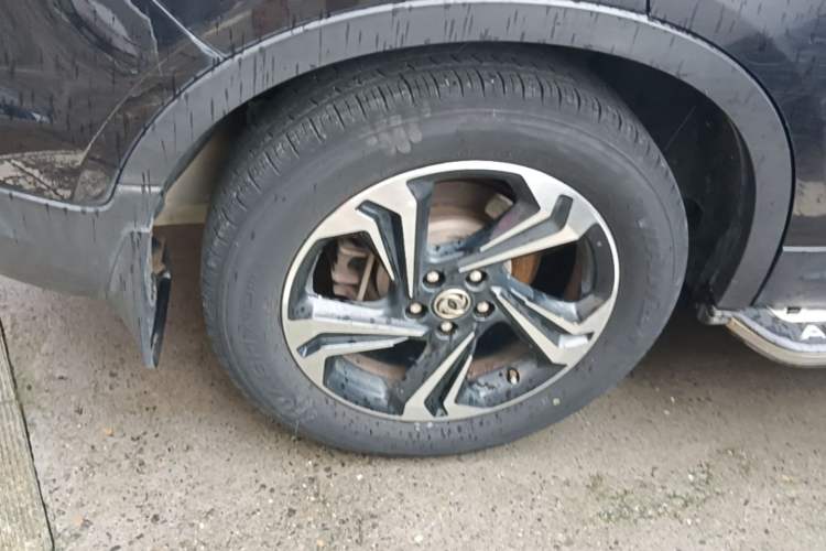 Used Dongfeng Aeolus AX7 2016 2.0L Automatic Zhiyi Trim Right Rear Wheel Hub