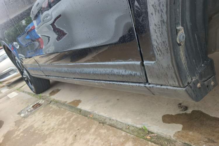 Used Dongfeng Aeolus AX7 2016 2.0L Automatic Zhiyi Trim Right Side Sill