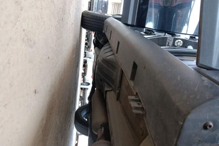 Used Dongfeng Aeolus AX7 2016 1.4T Manual Zhuyue Model Right Side Sill