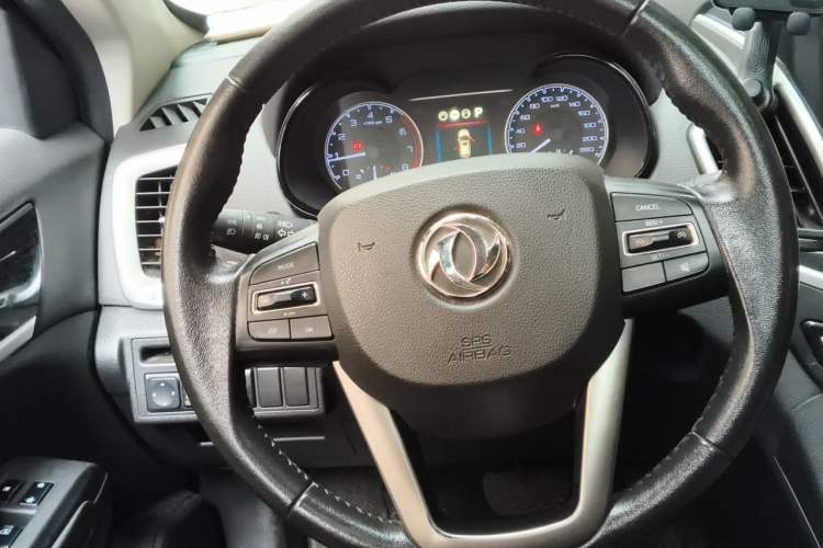 Used Dongfeng Aeolus AX7 2016 2.0L Automatic Zhiyi Trim Steering Wheel