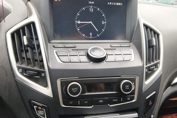 Used Dongfeng Aeolus AX7 2016 2.0L Automatic Zhiyi Trim Audio And AC Panel
