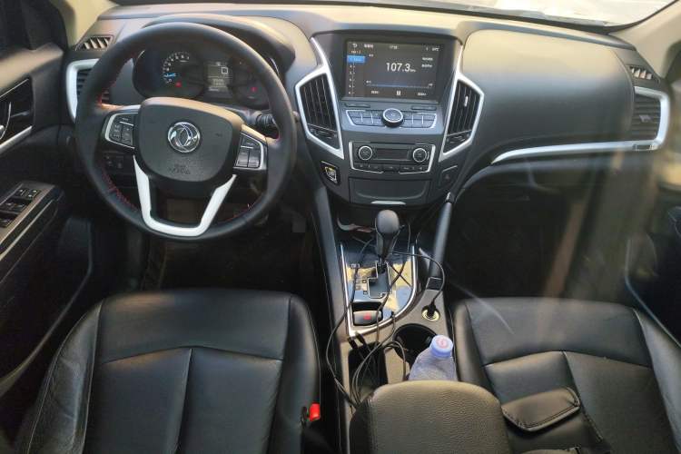 Used Dongfeng Aeolus AX7 2016 2.0L Automatic Zhiyi Trim Center Console