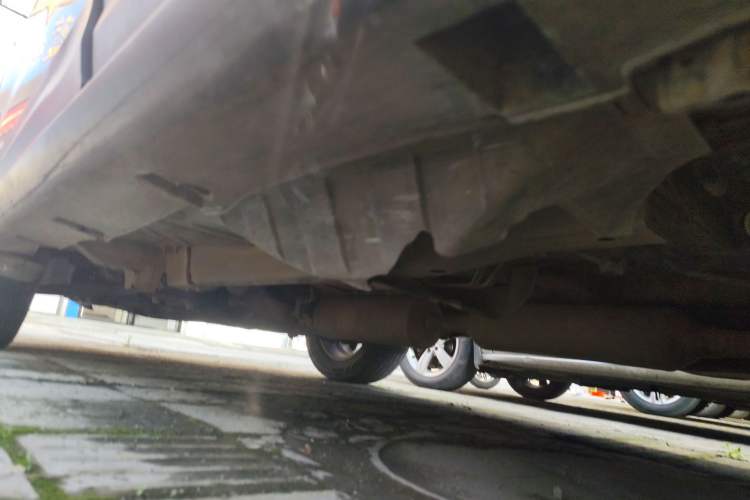 Used Dongfeng Aeolus AX7 2016 2.0L Automatic Zhiyi Trim Chassis Rear Left