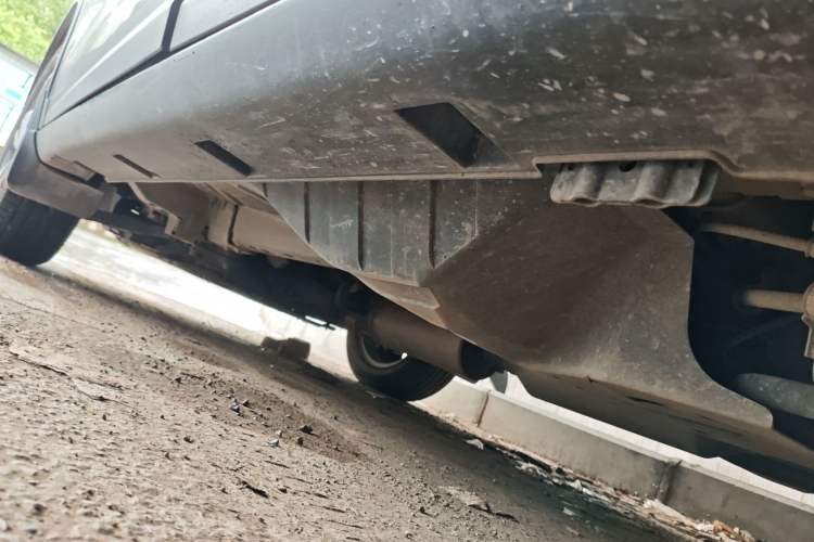 Used Dongfeng Aeolus AX7 2016 2.0L Automatic Zhiyi Trim Chassis Rear Left