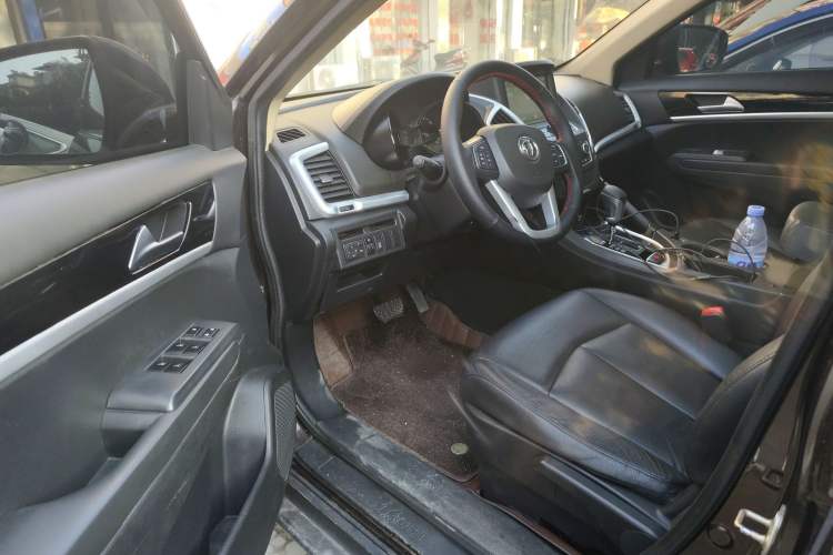 Used Dongfeng Aeolus AX7 2016 2.0L Automatic Zhiyi Trim Driver Seat