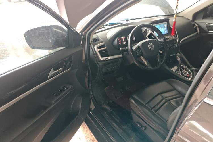 Used Dongfeng Aeolus AX7 2016 2.0L Automatic Zhiyi Trim Driver Seat