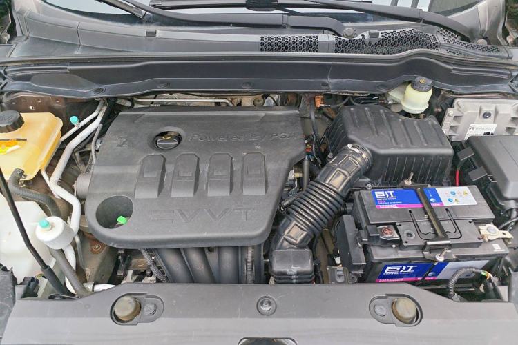 Used Dongfeng Aeolus AX7 2016 2.3L Automatic ZhiZun Version Engine Bay