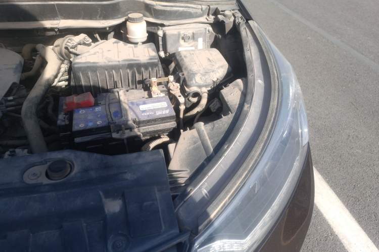 Used Dongfeng Aeolus AX7 2016 1.4T Manual Zhuyue Model Engine Bay Left