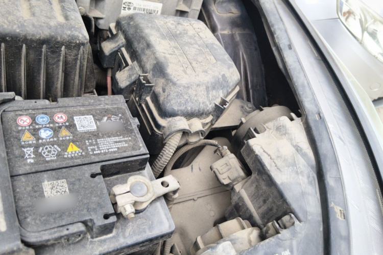 Used Dongfeng Aeolus AX7 2016 2.0L Automatic Zhiyi Trim Engine Bay Left