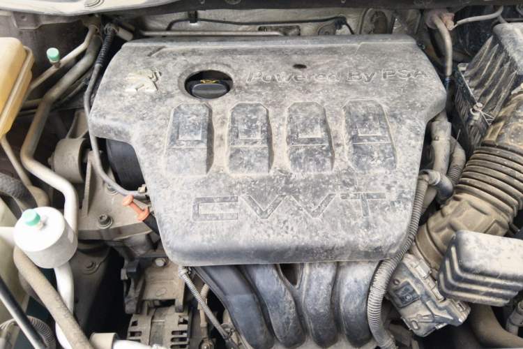 Used Dongfeng Aeolus AX7 2016 2.0L Automatic Zhiyi Trim Engine Bay