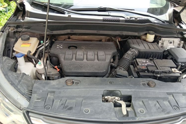 Used Dongfeng Aeolus AX7 2016 2.0L Manual Zhiyi Trim Engine Bay