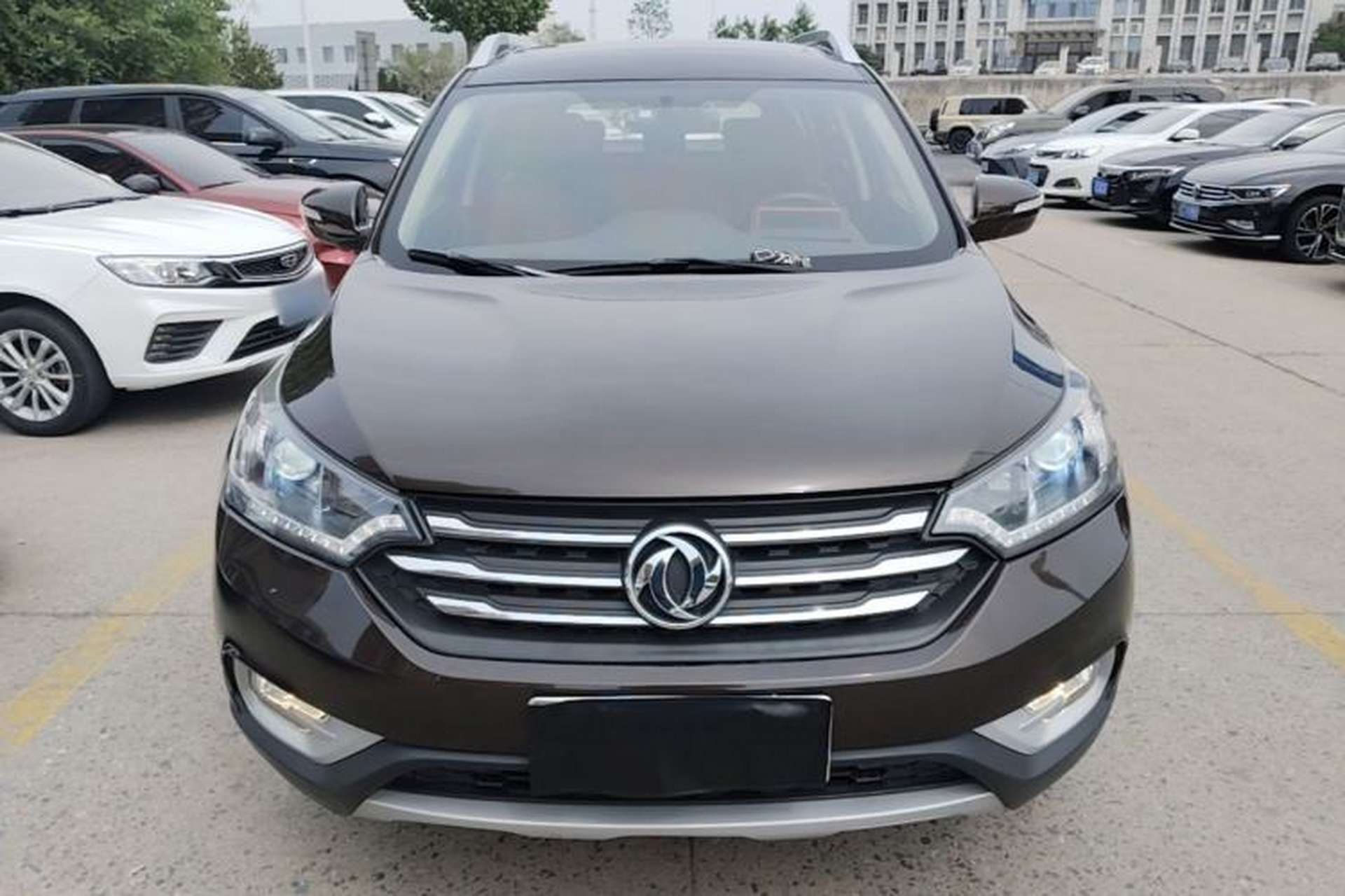 Used Dongfeng Aeolus AX7 2016 2.0L Automatic Zhiyi Trim Front