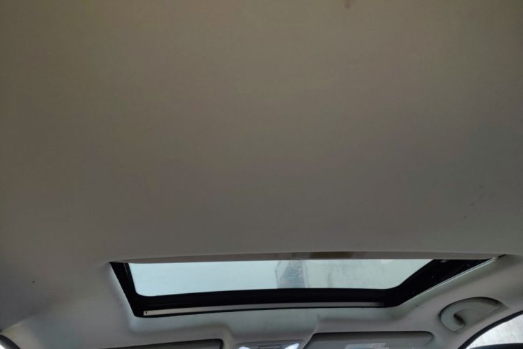 Used Dongfeng Aeolus AX7 2016 1.4T Manual Zhuyue Model Headliner