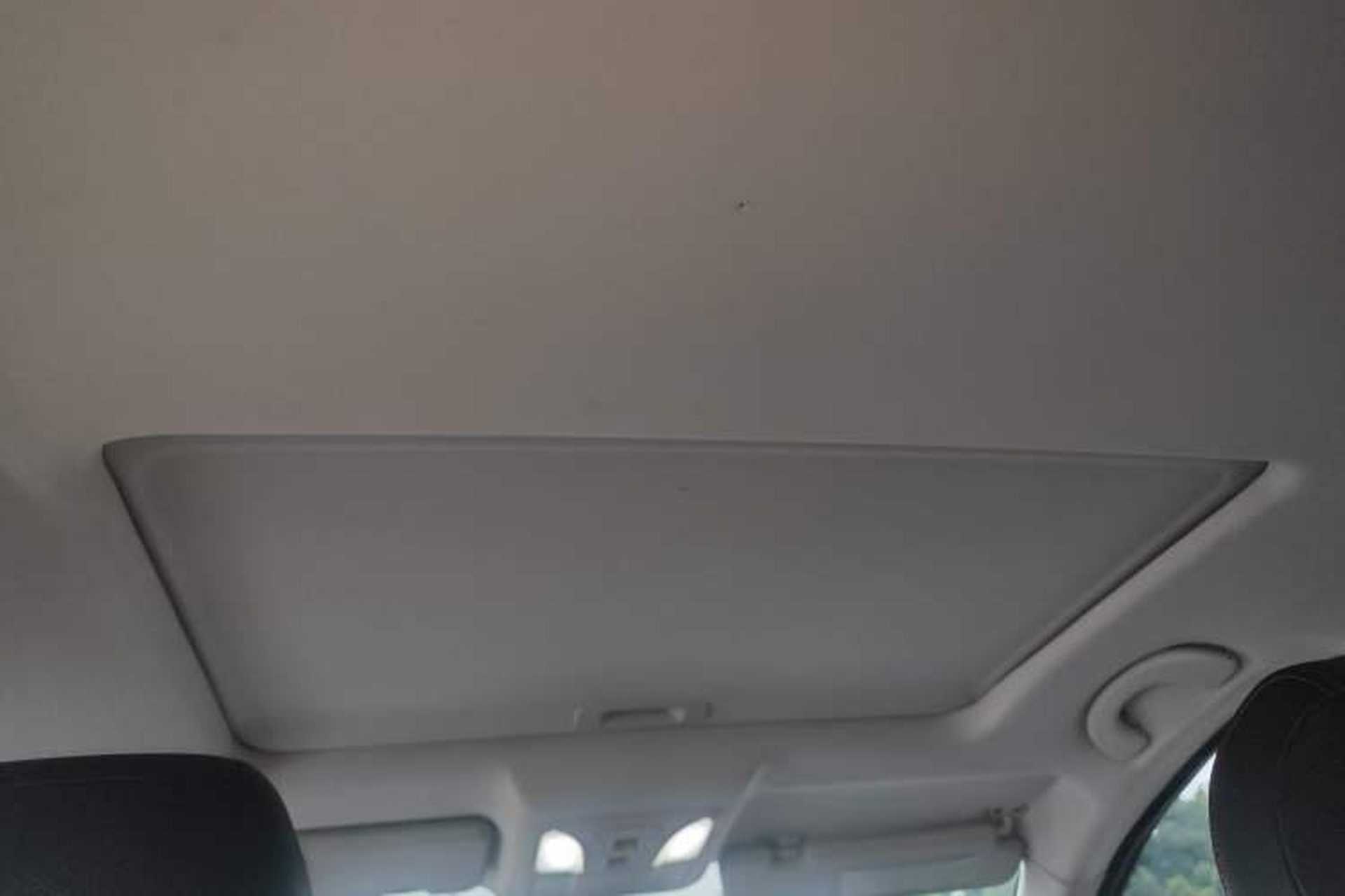 Used Dongfeng Aeolus AX7 2016 1.4T Manual Zhuyue Model Headliner