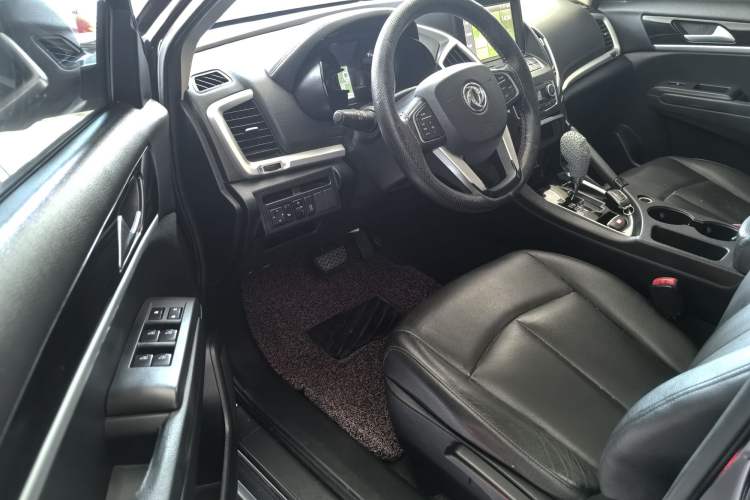 Used Dongfeng Aeolus AX7 2016 2.0L Automatic Zhiyi Trim Interior 5