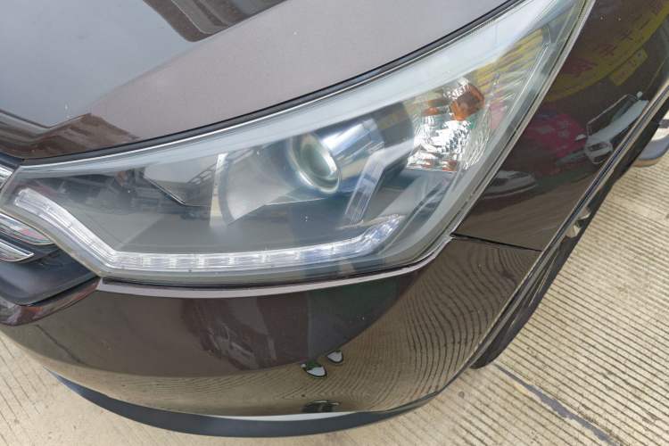 Used Dongfeng Aeolus AX7 2016 2.3L Automatic ZhiZun Version Left Front Headlight