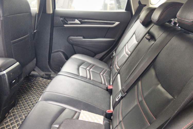 Used Dongfeng Aeolus AX7 2016 2.0L Automatic Zhiyi Trim Left Rear Seat
