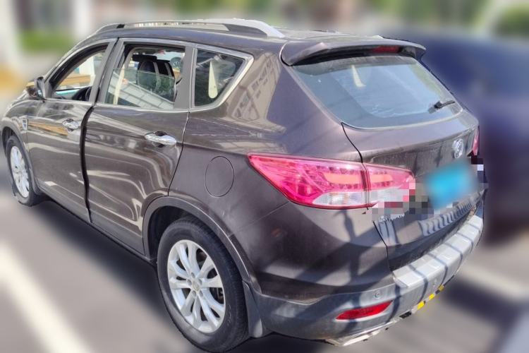 Used Dongfeng Aeolus AX7 2016 2.0L Automatic Zhiyi Trim Rear Left 45 Deg