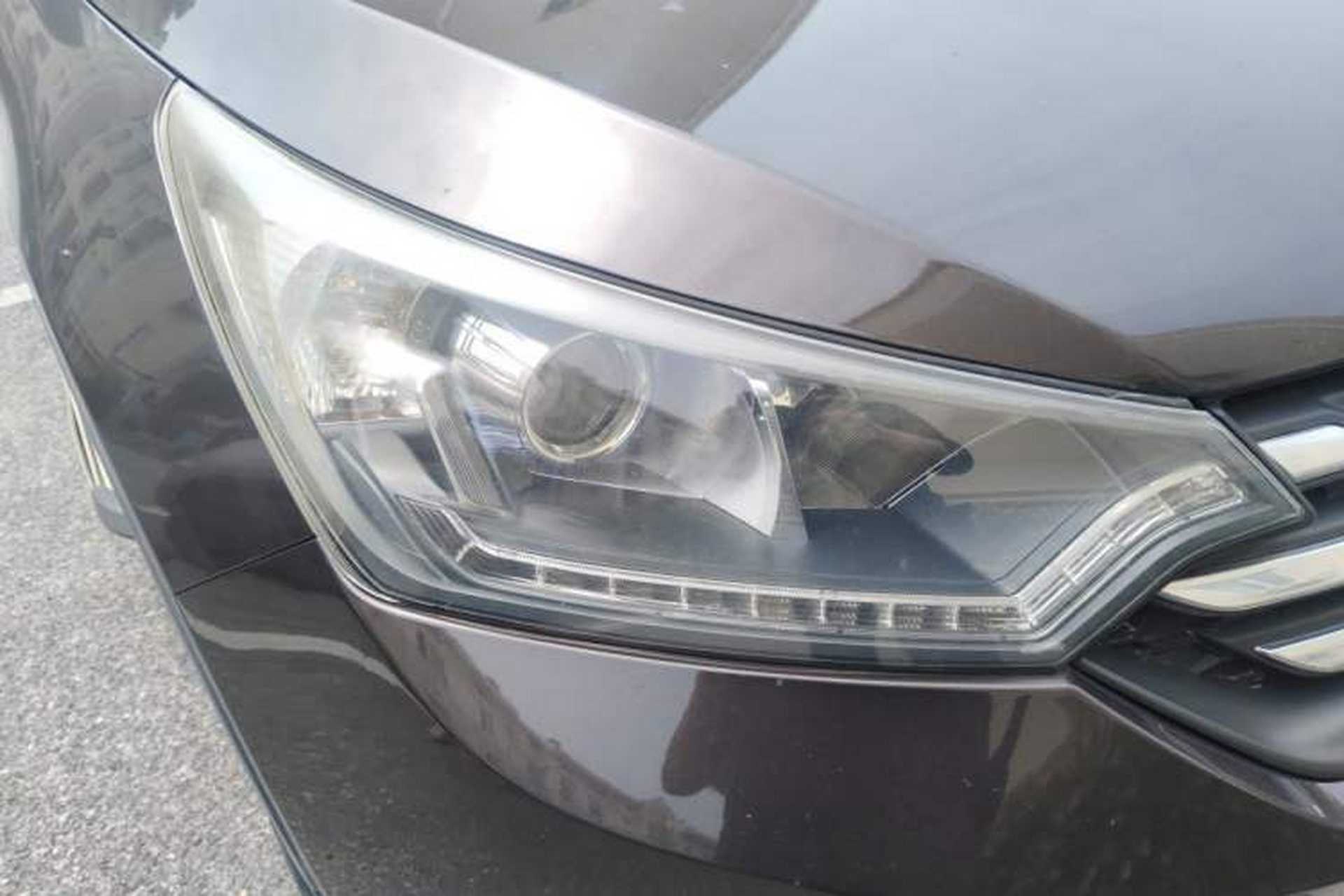 Used Dongfeng Aeolus AX7 2016 1.4T Manual Zhuyue Model Right Front Headlight