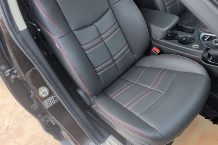 Used Dongfeng Aeolus AX7 2016 2.0L Automatic Zhiyi Trim Right Front Seat