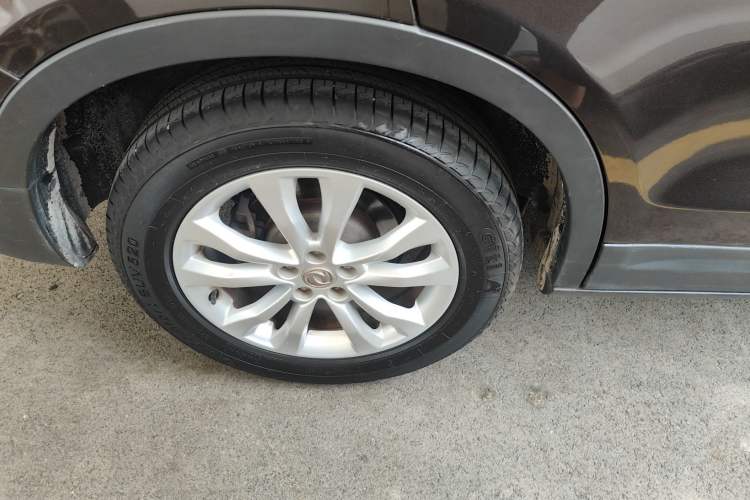Used Dongfeng Aeolus AX7 2016 2.0L Automatic Zhiyi Trim Right Rear Wheel Hub