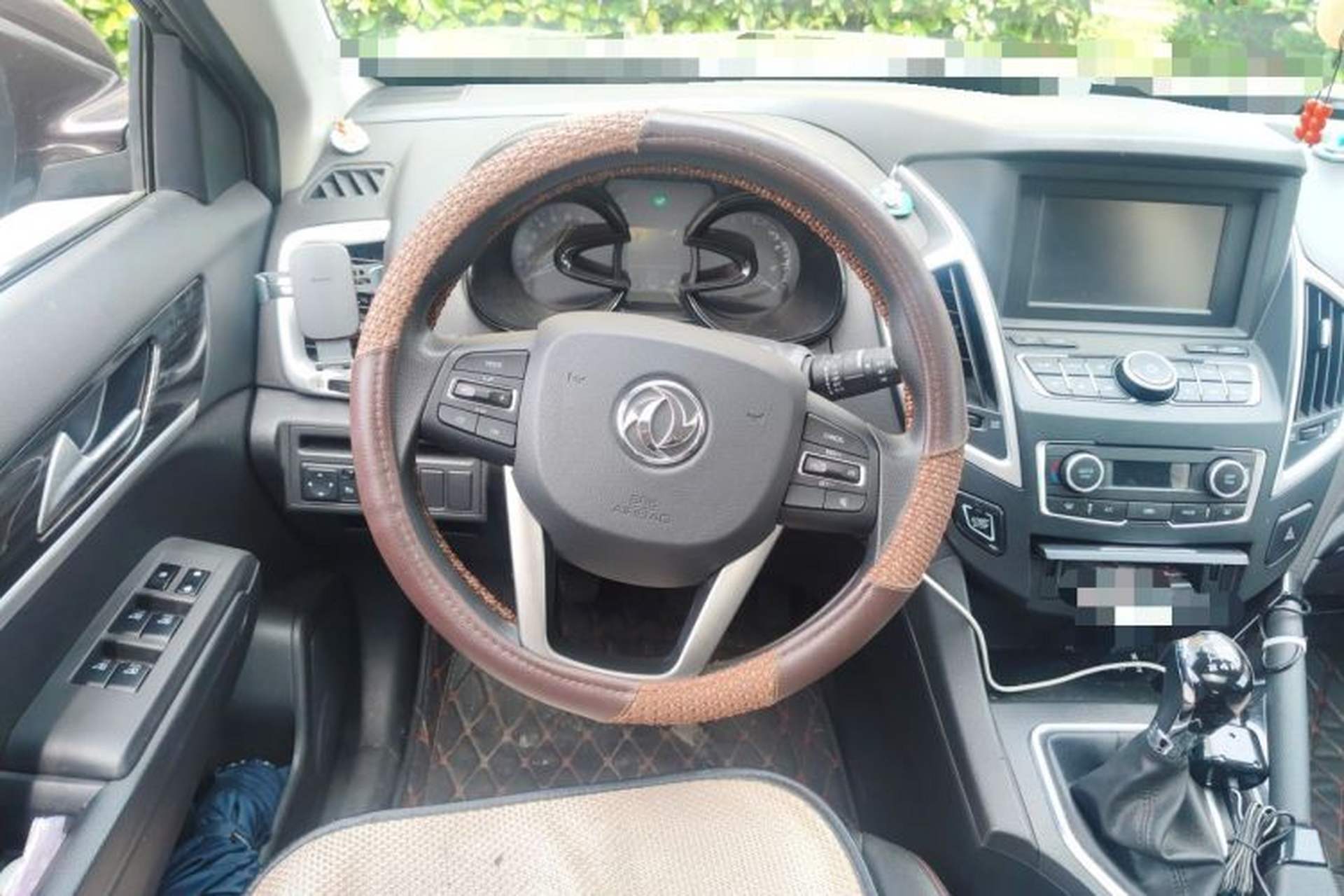 Used Dongfeng Aeolus AX7 2016 1.4T Manual Zhuyue Model Steering Wheel