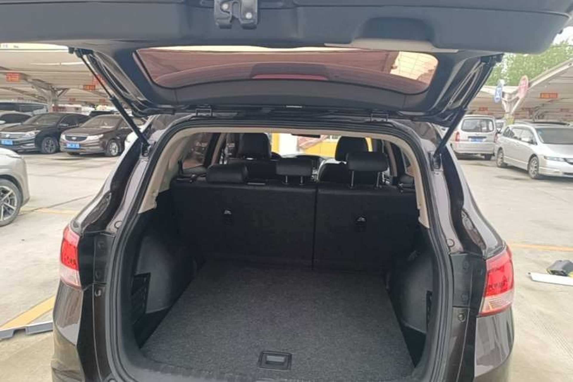 Used Dongfeng Aeolus AX7 2016 1.4T Manual Zhuyue Model Trunk