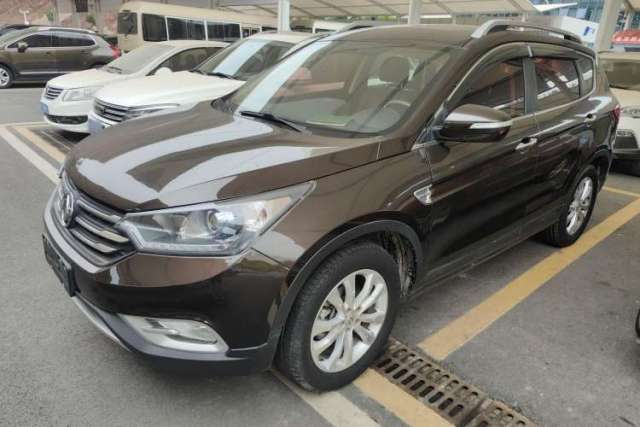 Used Dongfeng Aeolus AX7 2016 2.0L Automatic Zhiyi Trim
