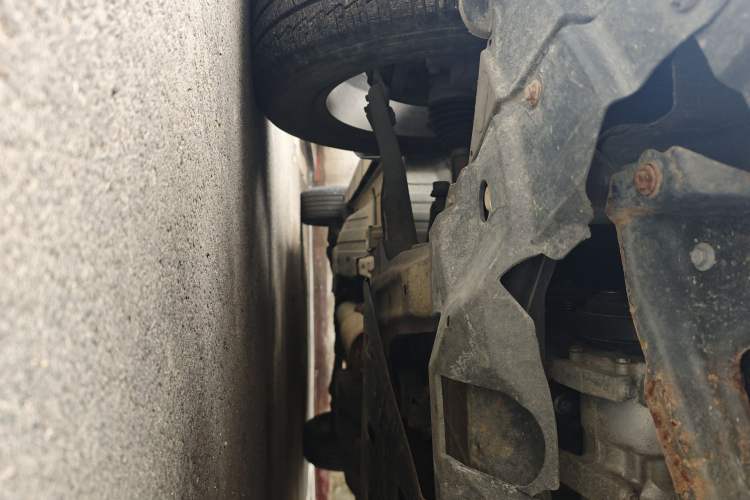 Used Dongfeng Aeolus AX7 2016 1.4T Manual Zhuyue Model Chassis Front Right