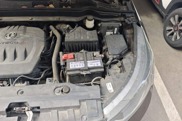 Used Dongfeng Aeolus AX7 2016 1.4T Manual Zhuyue Model Engine Bay Left