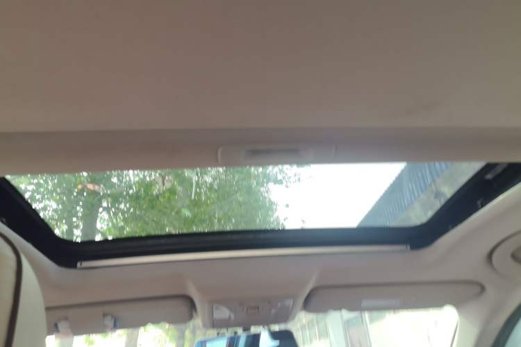 Used Dongfeng Aeolus AX7 2016 2.0L Automatic Zhiyi Trim Headliner