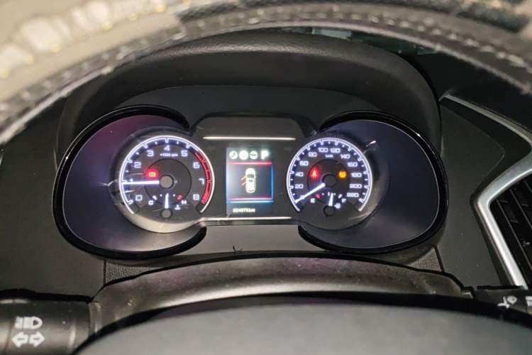 Used Dongfeng Aeolus AX7 2016 2.0L Automatic Zhiyi Trim Instrument Cluster