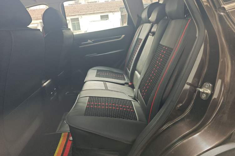 Used Dongfeng Aeolus AX7 2016 1.4T Manual Zhuyue Model Left Rear Seat