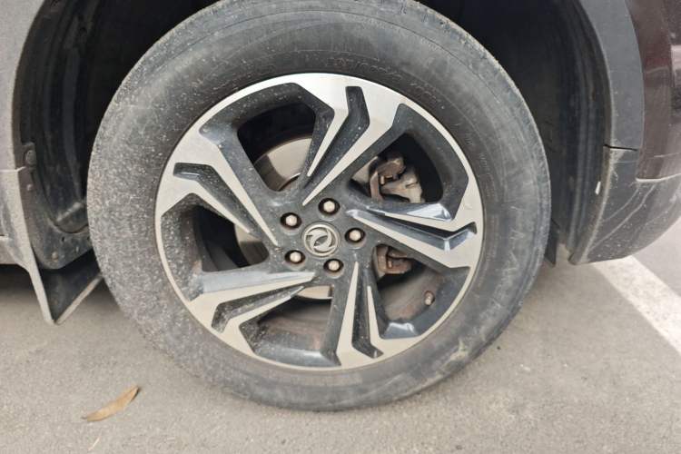 Used Dongfeng Aeolus AX7 2016 1.4T Manual Zhuyue Model Right Front Wheel Hub