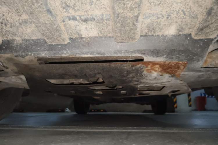 Used Dongfeng Aeolus AX7 2016 2.0L Manual Zhuyue Model Chassis Front