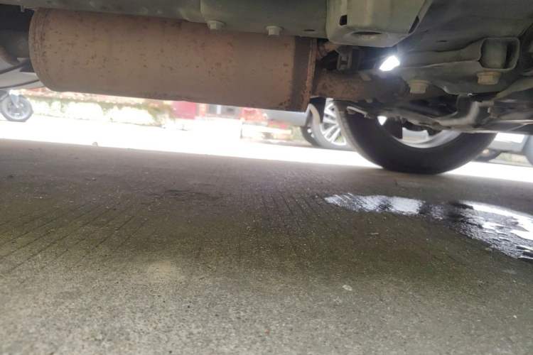 Used Dongfeng Aeolus AX7 2016 2.0L Automatic Zhiyi Trim Chassis Front Right
