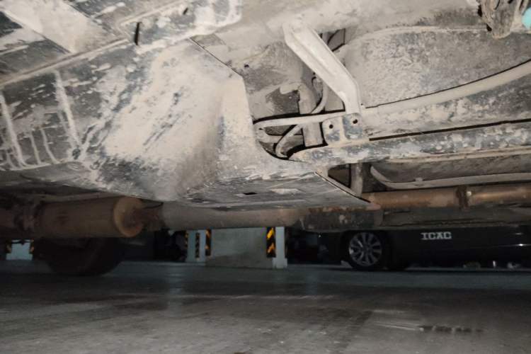 Used Dongfeng Aeolus AX7 2016 2.0L Manual Zhuyue Model Chassis Rear Left
